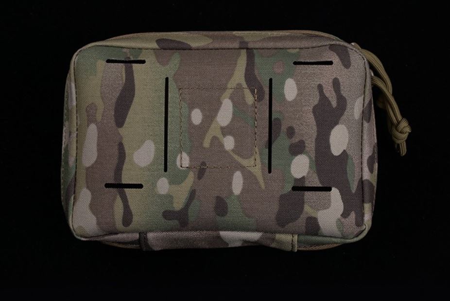 atak pouch set back display